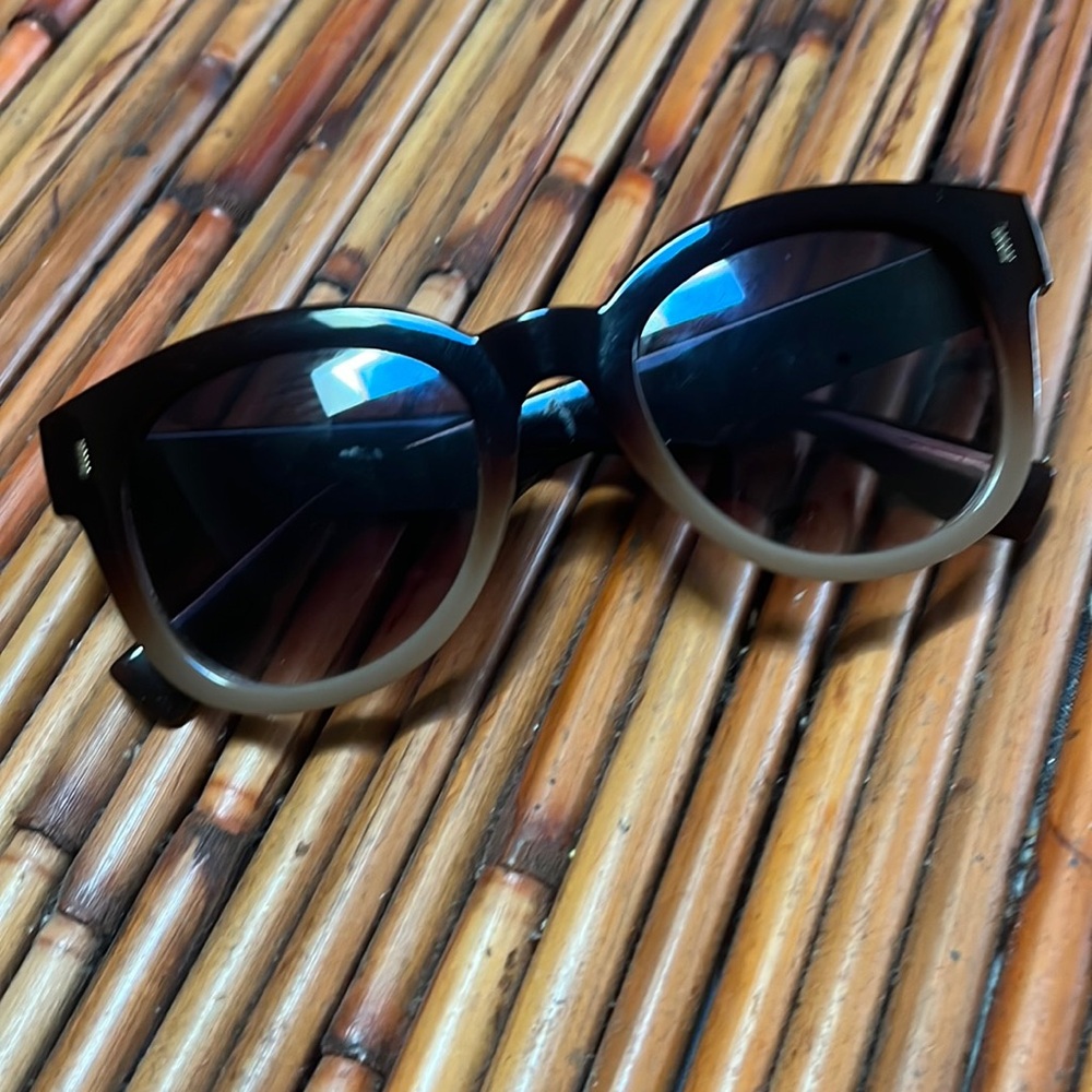 LAUNDRY SUNGLASSES